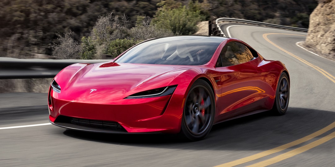 Новый прототип родстера Tesla будет выставлен в Автомобильном музее Петерсена