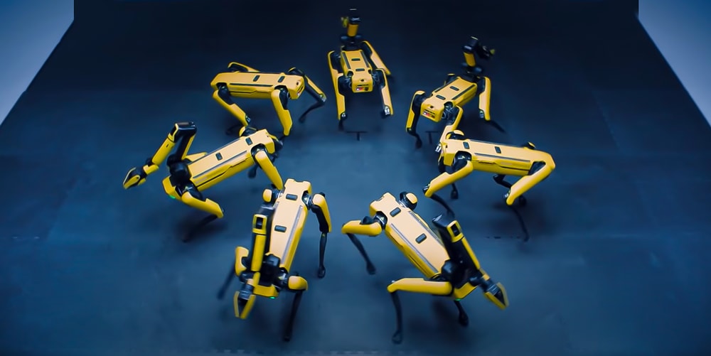 BTS участвуют в танце роботов, чтобы приветствовать приобретение Hyundai и Boston Dynamics