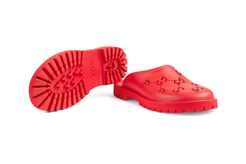 Red skull deals gucci slides