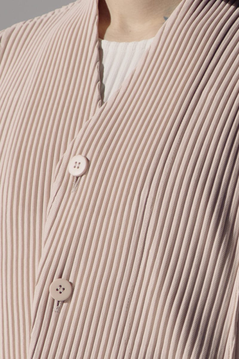 HOMME PLISSÉ ISSEY MIYAKE SS22 