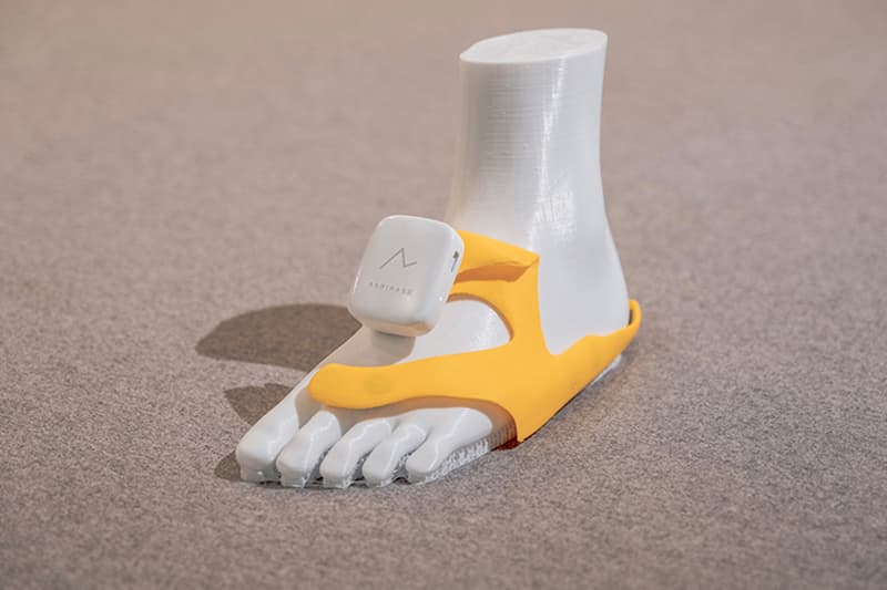 Honda Makes Vibrating GPS for Visually Impaired People Hypebeast