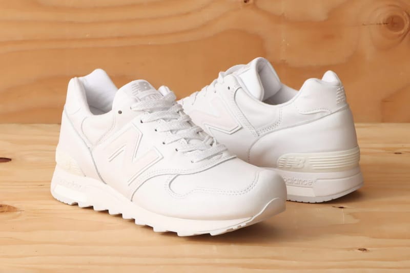 All white on sale new balance womens