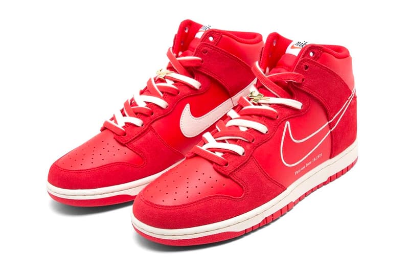 red nike high dunks