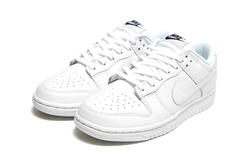 nike w dunk low triple white