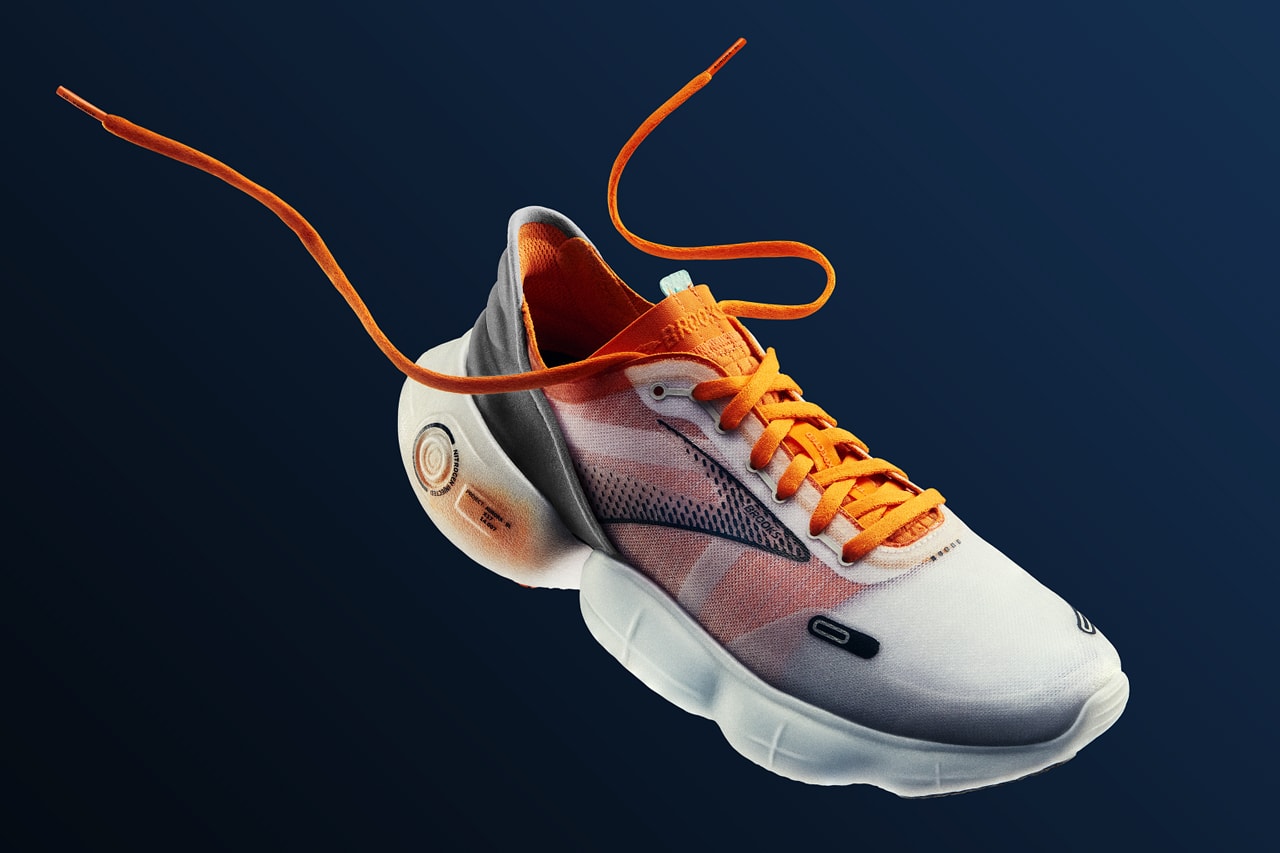 What the Tech? Brooks Nitrogen Injected DNA Loft V3 Foam HYPEBEAST