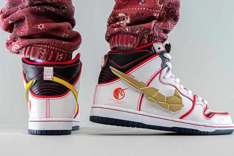 Gundam' x Nike SB Dunk High Project Unicorn White On-Foot Look | Hypebeast