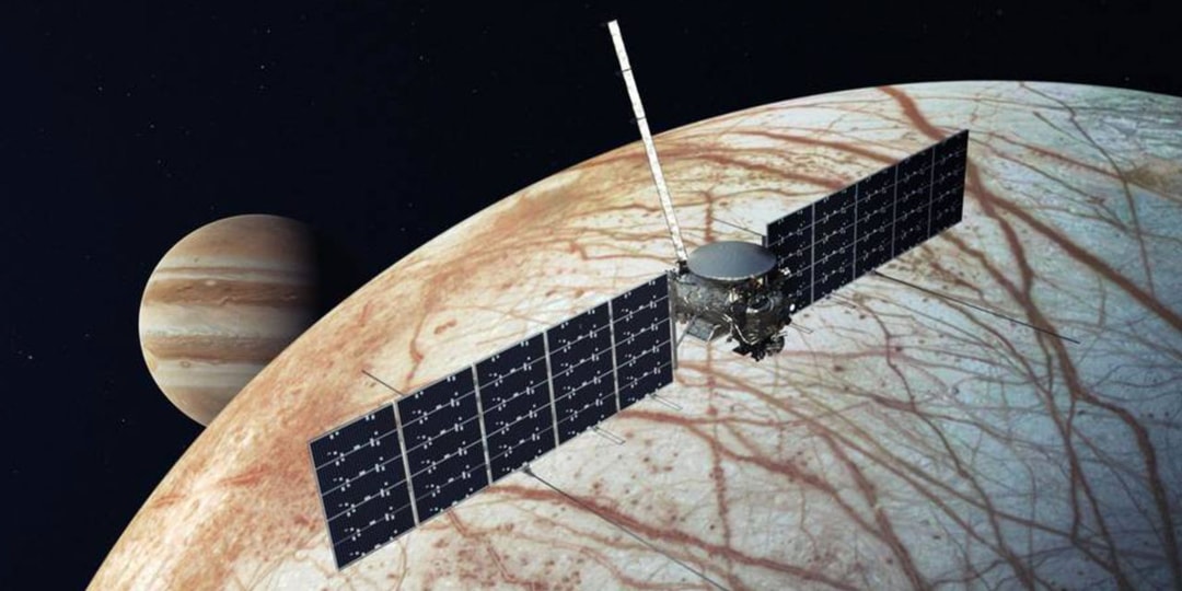 SpaceX запустит зонд NASA Europa Clipper на орбиту Юпитера