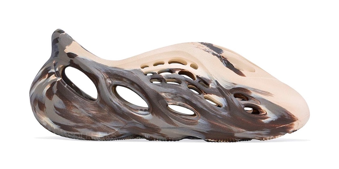 Официальный взгляд на кроссовки Adidas YEEZY Foam Runner «MX Cream Clay»