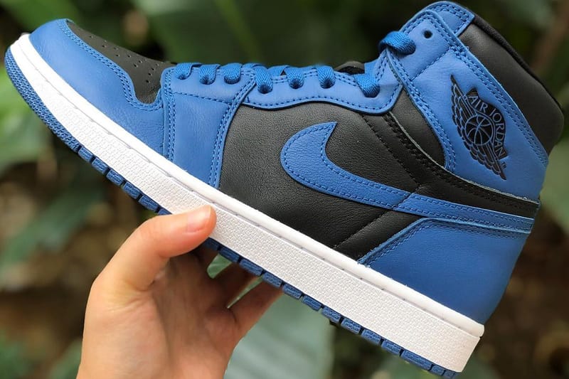 Dark 2025 blue jordans