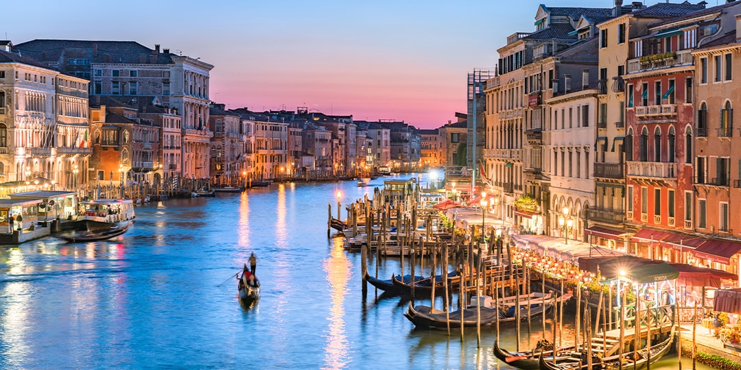 Венеция начнет взимать плату за вход с однодневных туристов