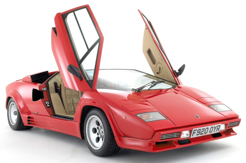 じじい 2点セット Revuelte Countach LPI 800-4 Lamborghini Countach LPI 800-4(METALLIC BLUE)｜AOSHIMA｜English