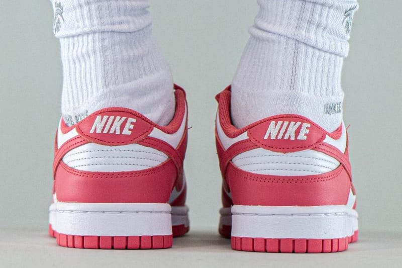 archeo pink dunk low 2021