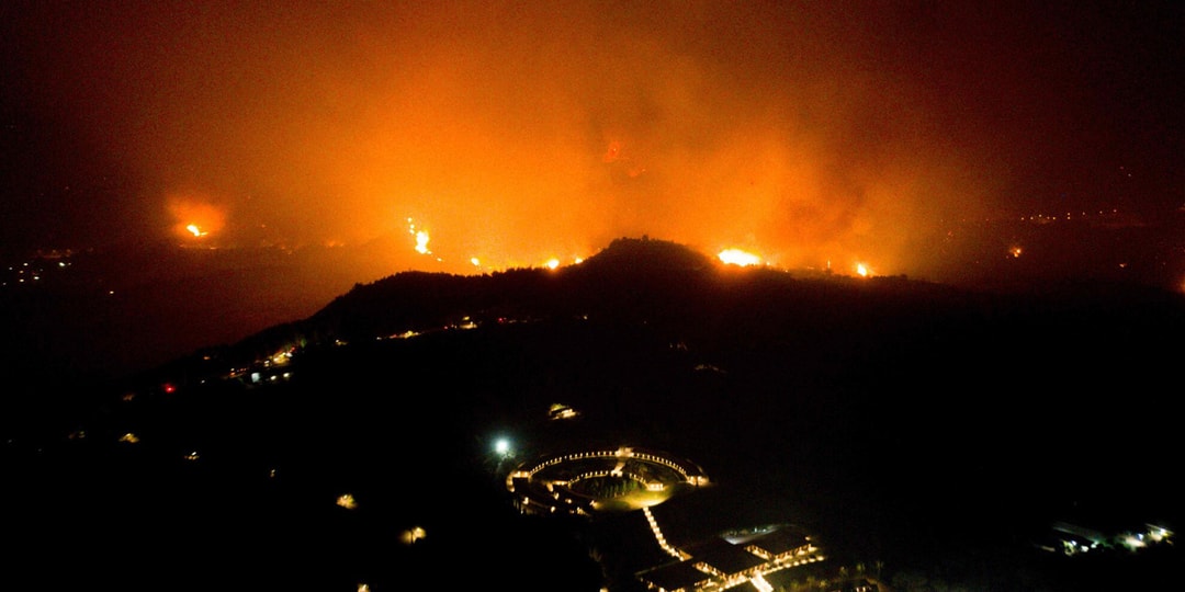 Южная Европа в панике, поскольку лесные пожары вызвали массовую эвакуацию