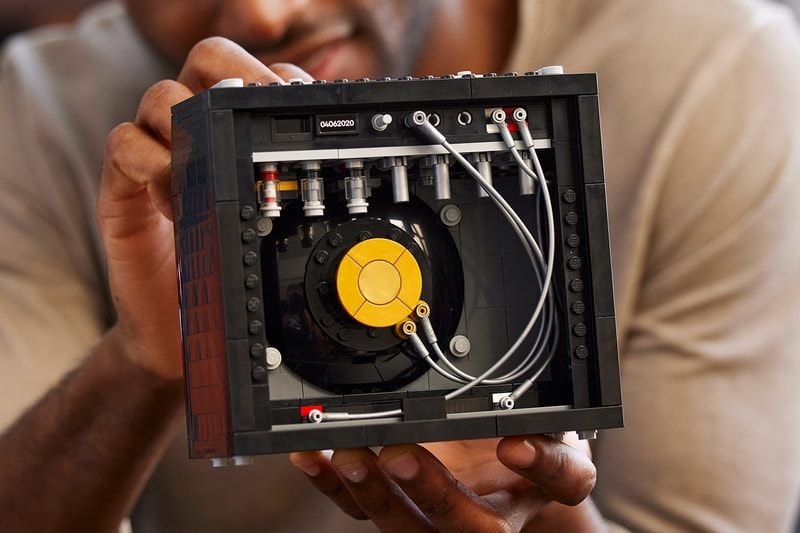 LEGO Introduces a Fender Stratocaster Guitar Set Hypebeast