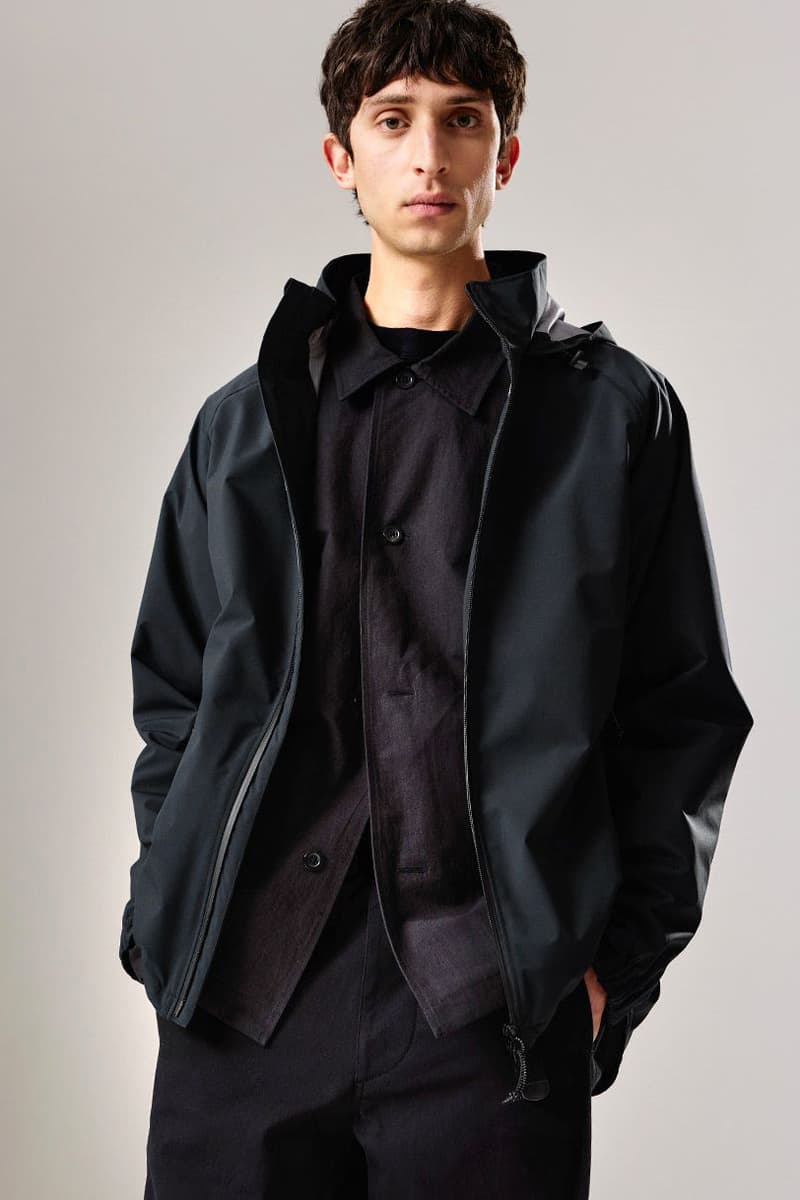 Margaret Howell 高級感のあるジャケット Margaret Howell x Mizuno's Shoes & Outerwear Are Here