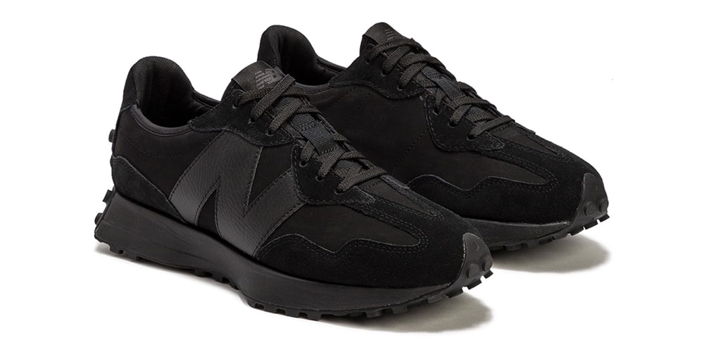 New Balance выпускает модель 327 в цвете Triple Black