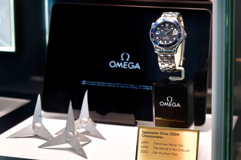 Omega seamaster tomorrow online never dies