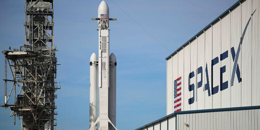 SpaceX Илона Маска теперь стоит 100 миллиардов долларов США