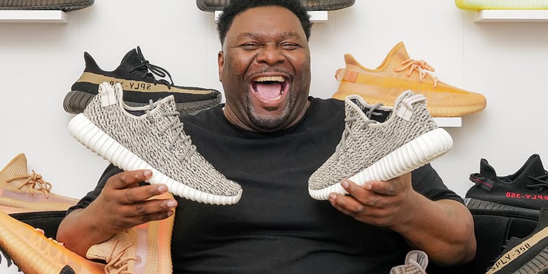 350 v2 store champion running shoes