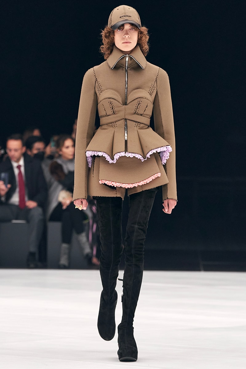 Givenchy SS22 Paris Fashion Week Runway | Hypebeast