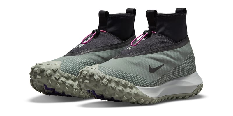 ACGマウンテンフライ GORE‑TEX Clay Green （裏面一部破れ) ACGマウンテンフライ GORE‑TEX Clay Green （裏面一部破れ)