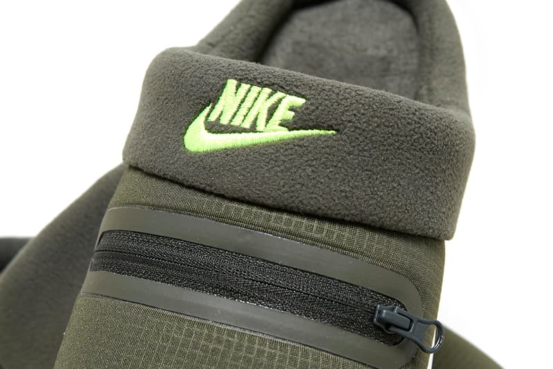 Nike zipper slipper shop