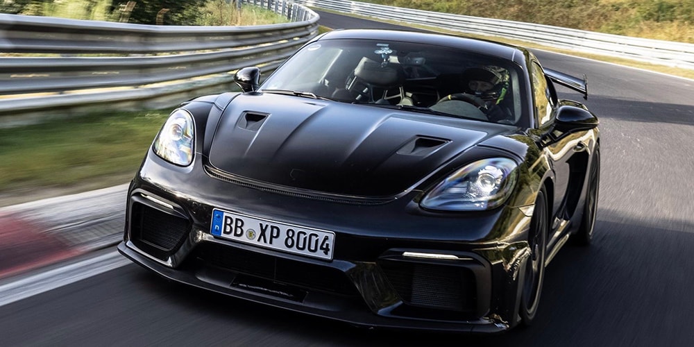Porsche представляет предстоящий 718 Cayman GT4 RS