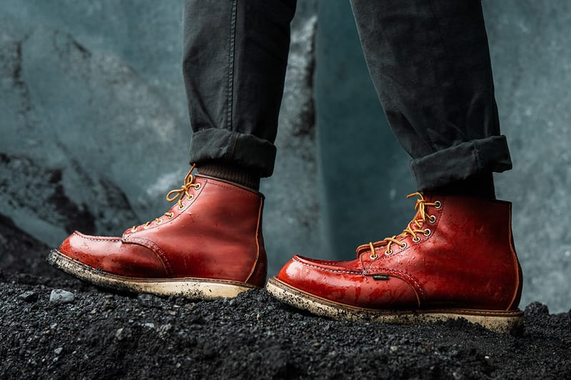 Red wing sale heritage moc toe