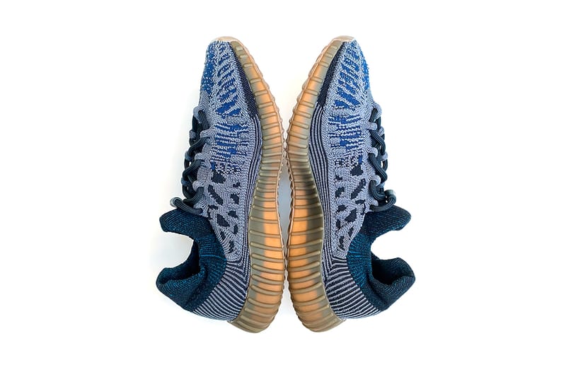 Navy on sale blue yeezys