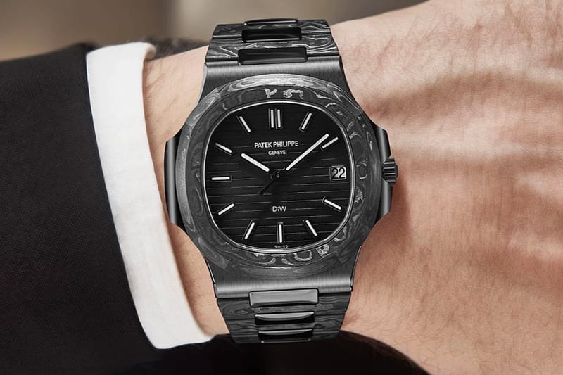 Patek philippe nautilus black new arrivals