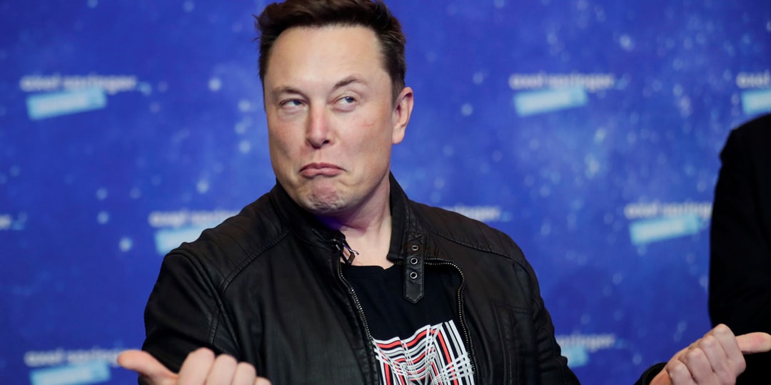 Илон Маск уже продал акции Tesla на сумму около  млрд.