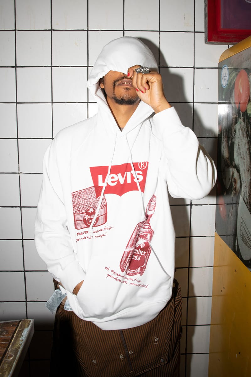 Levis hoodie graphic online 2021