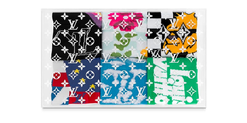 Louis vuitton supreme store socks