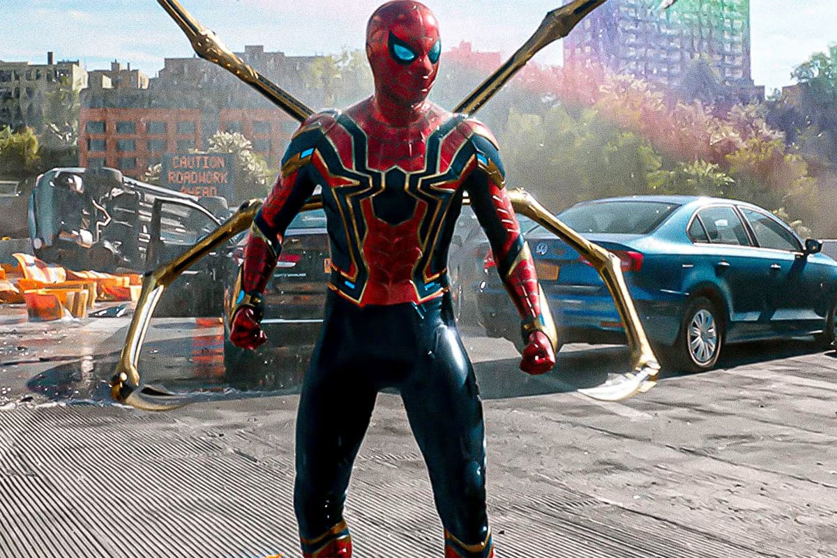Tom Holland 'Spider-Man: No Way Home' On-Set Image | Hypebeast