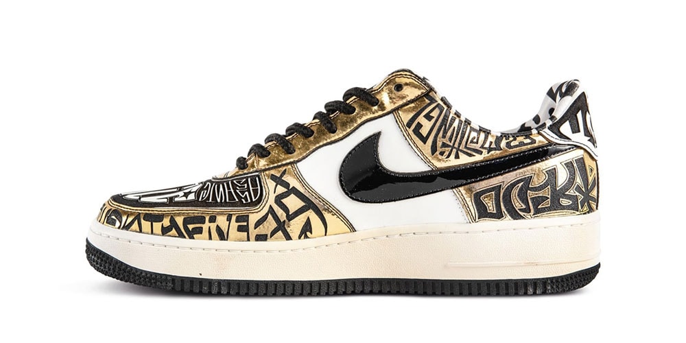 Аукционы Sotheby’s UNDEFEATED x Nike Air Force 1 Entourage “Fukijama Gold”