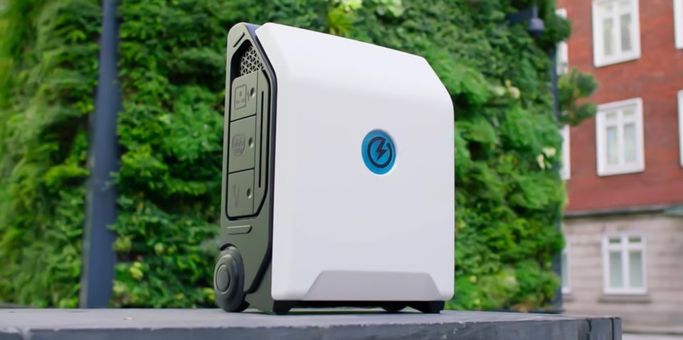 Zipcharge ZipCharge Go Portable EV Charger | HYPEBEAST