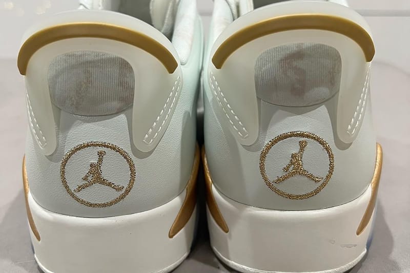 New white outlet and gold jordans