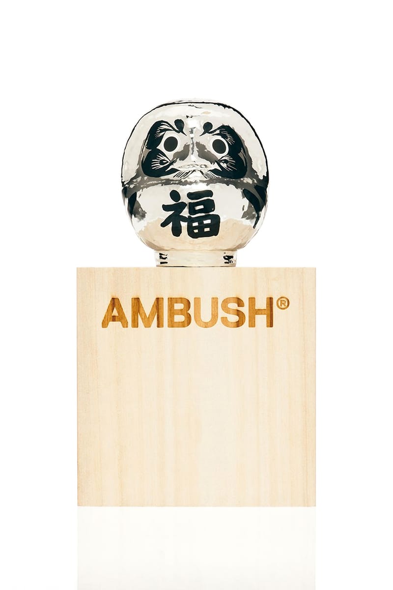 アンブッシュが虎をモチーフとしただるまとお守りを発売