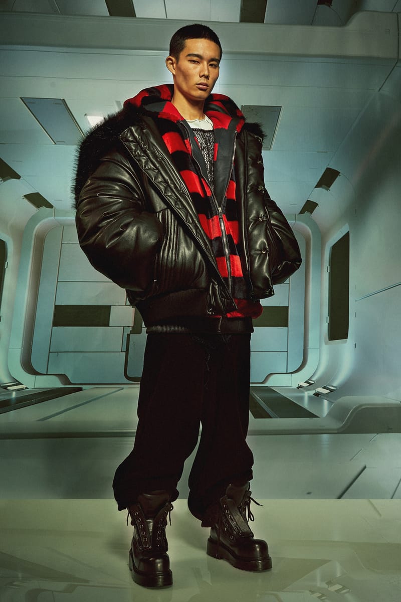 Balmain Clashes Kurt Cobain & Marie-Antoinette for PF22 | Hypebeast