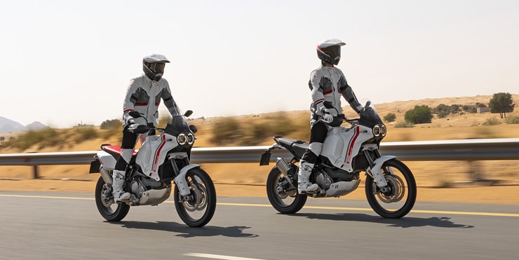 Ducati представила внедорожный мотоцикл DesertX