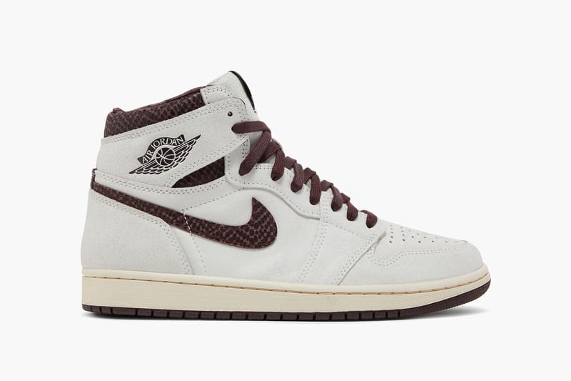 Air jordan store 1 mid goat