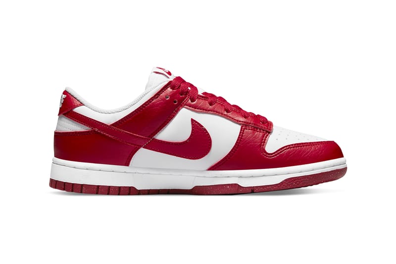 【新品未使用/訳有】NIKE DUNK LOW SP UNIVERSITYRED Nike Makes Sustainable Dunk Low 