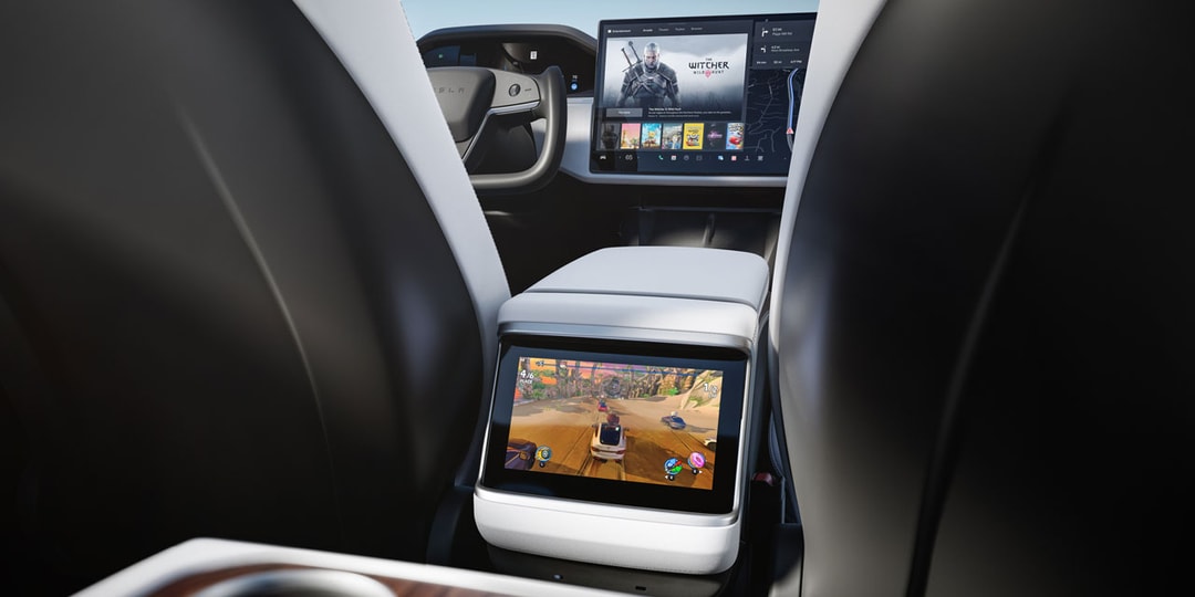 В отношении автомобилей Tesla проведено расследование по заявлениям о том, что владельцы могут играть в видеоигры во время вождения