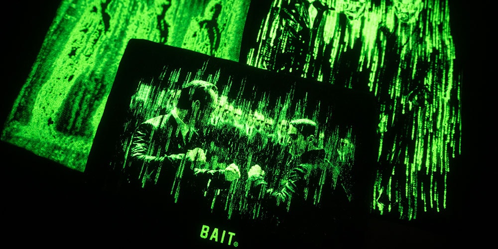 BAIT выпускает светящиеся в темноте футболки «Матрица» в последней капсуле