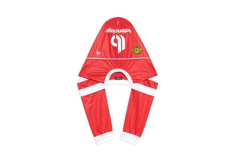【BALENCIAGA】SS22 Soccer Hood Scarf Hats Balenciaga Drops $650 USD SS22 Soccer Hood Scarf | Hypebeast