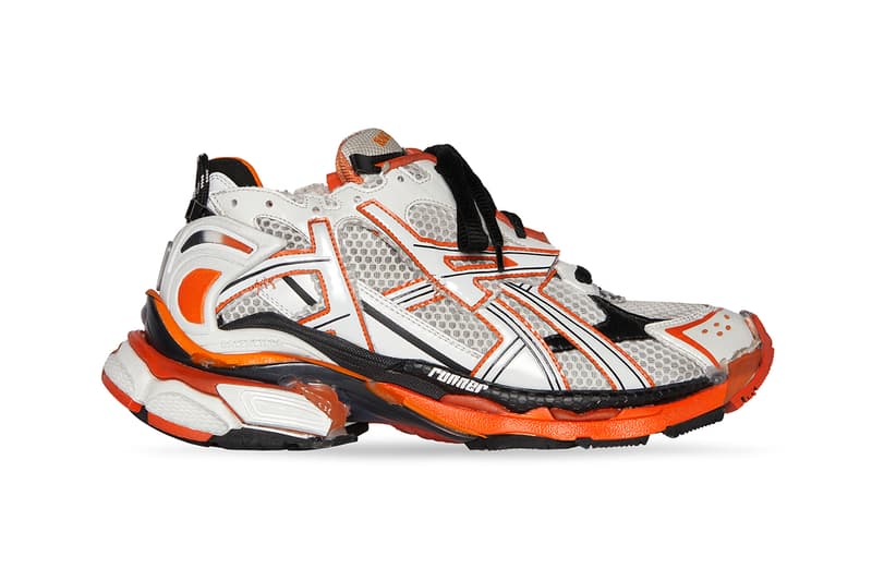 新色【BALENCIAGA】YEAR OF THE TIGER RUNNER スニーカー Balenciaga Drops Year of the Tiger 2022 Capsule | Hypebeast
