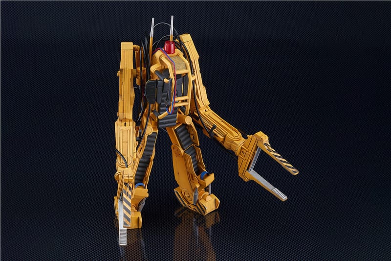 good smile Company Alien 2 Power Loader Figure | Hypebeast