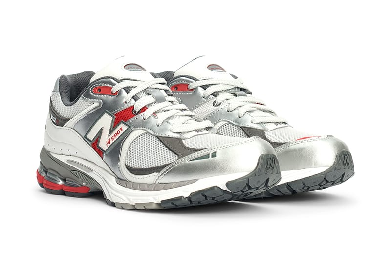 New balance red and on sale grey