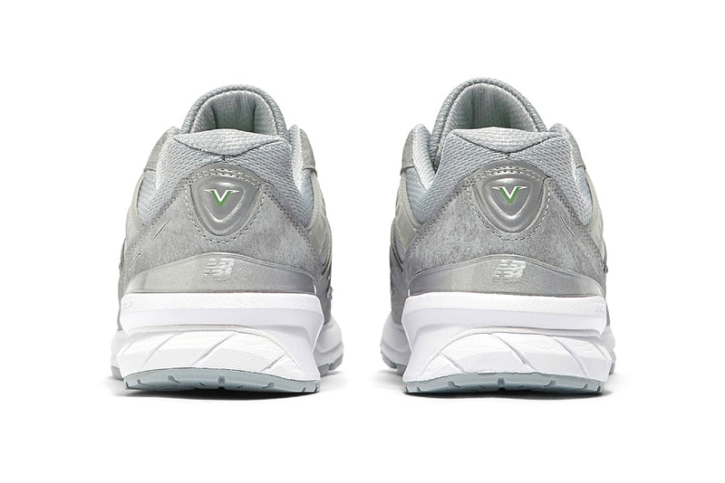 New Balance 990v5 