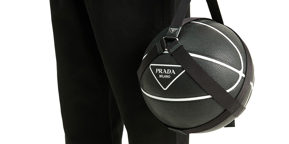 Prada выпускает баскетбольный мяч стоимостью 660 долларов США с собственным чехлом для переноски, украшенным сафьяновой кожей
